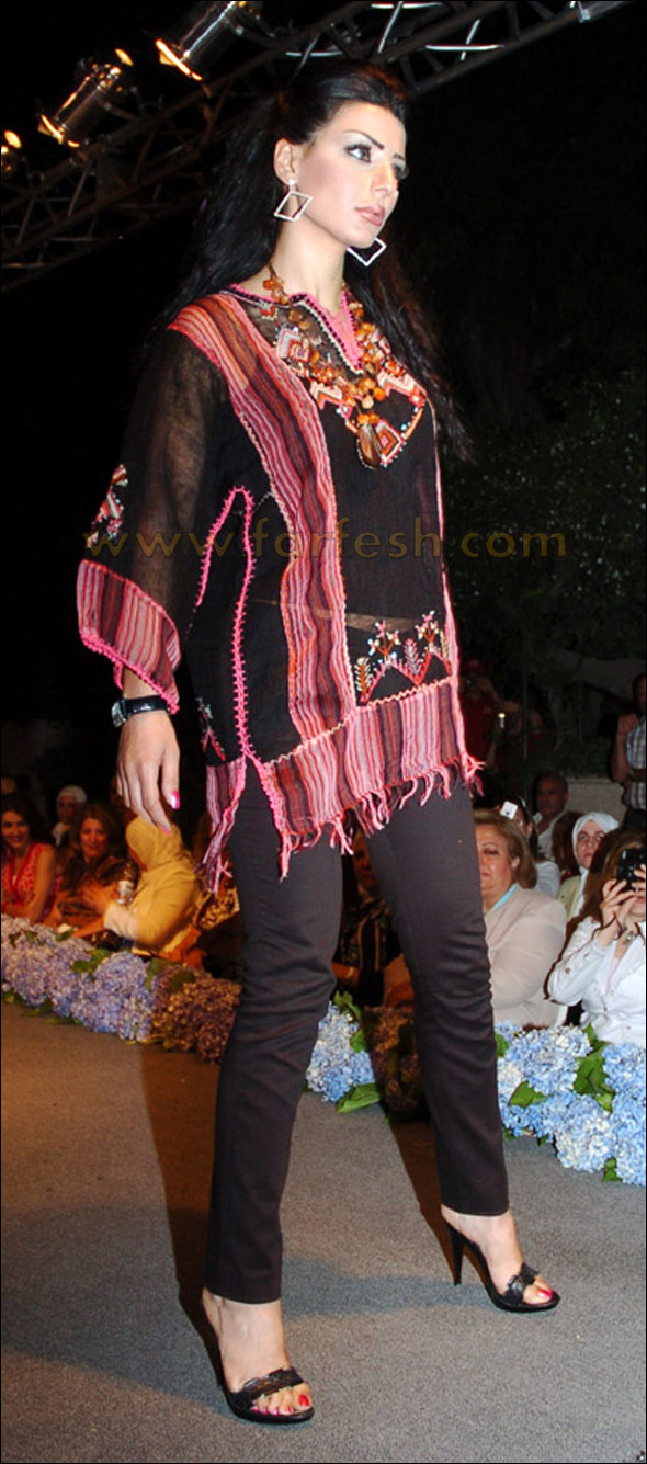 فرفش يعرض أزياء صيف 2008 من دمشق..107