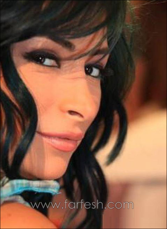  صورة رقم 16 - تعرفوا على الممثلة السورية ديما بياعة ابنة الممثلة مها المصري!